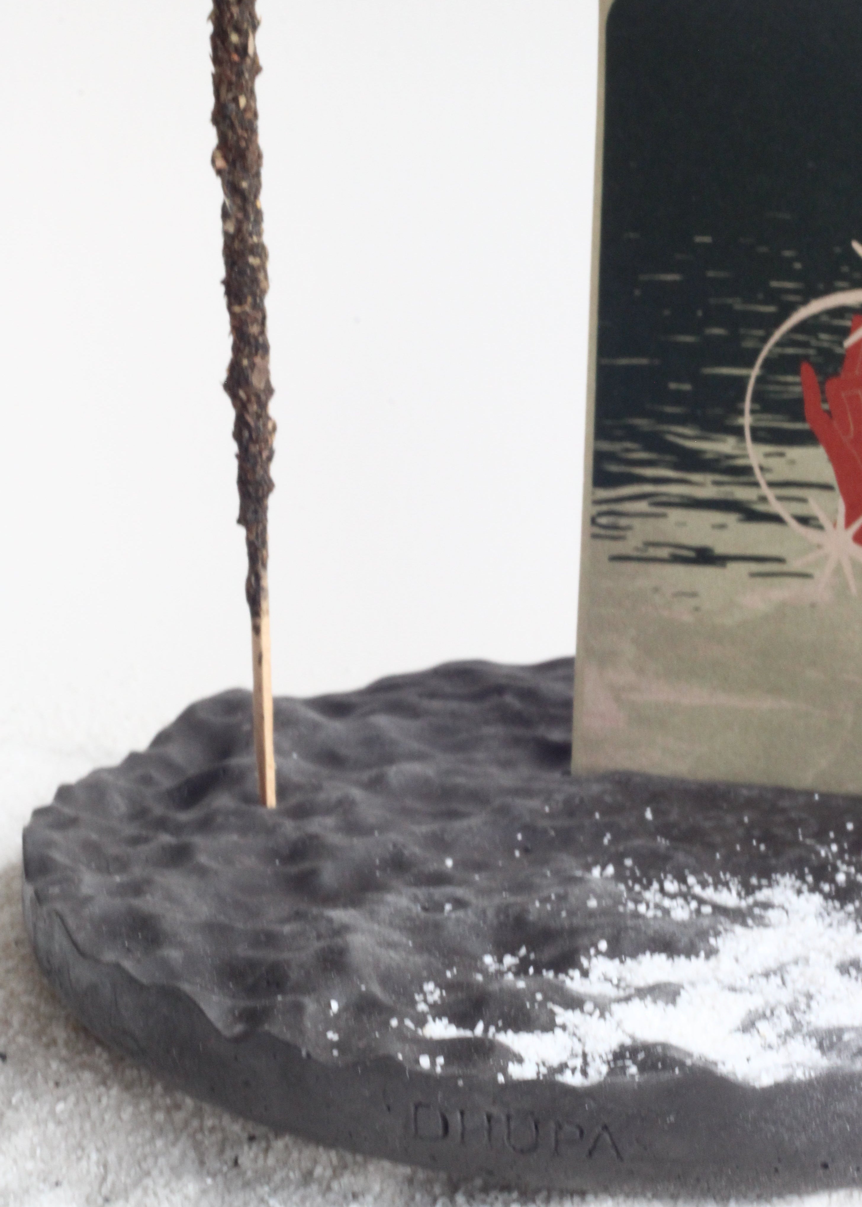 ŪRMI [Olas Portatarjeta y portaincienso]