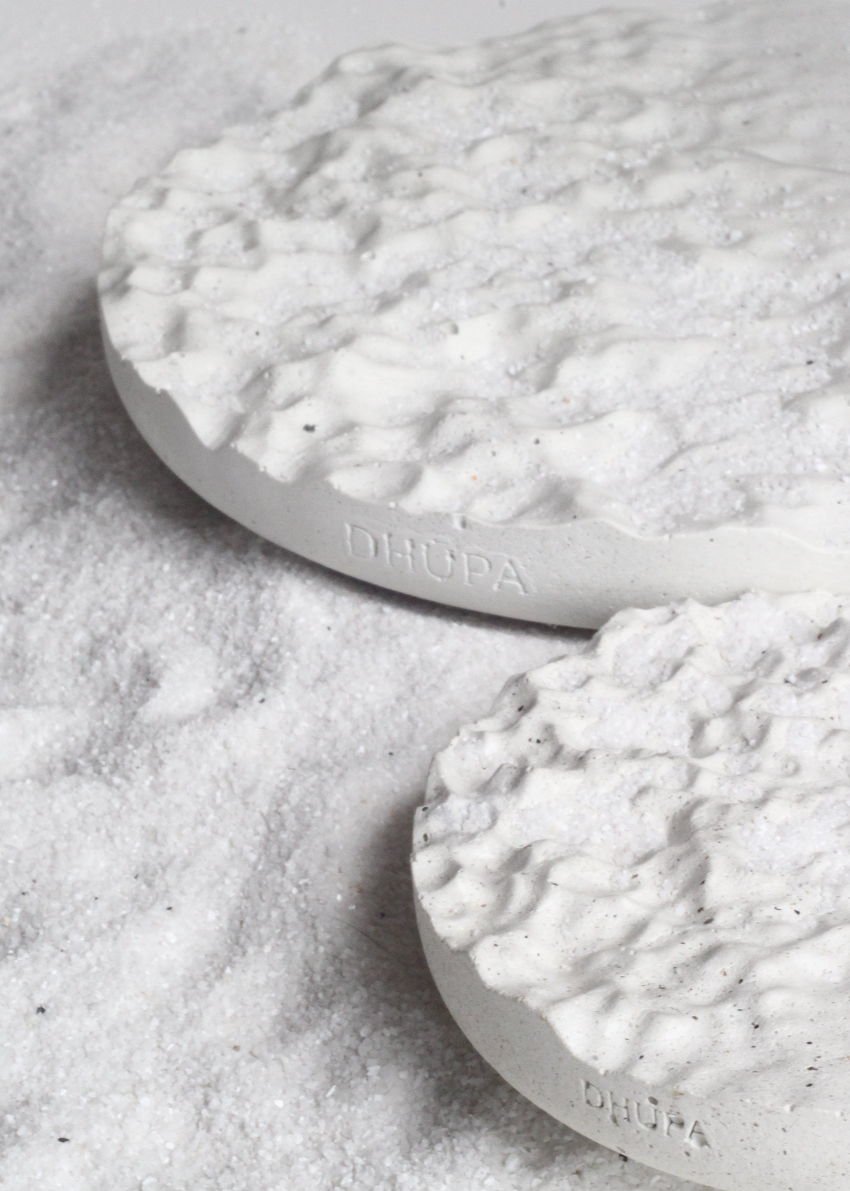 ŪRMI [Olas Portatarjeta y portaincienso]