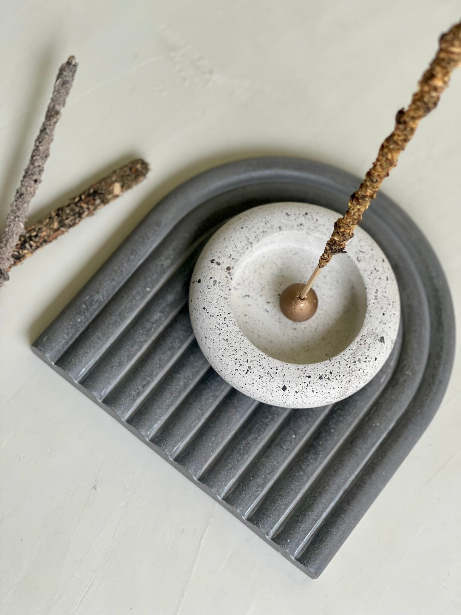 AKASHA [+ Portaincienso]